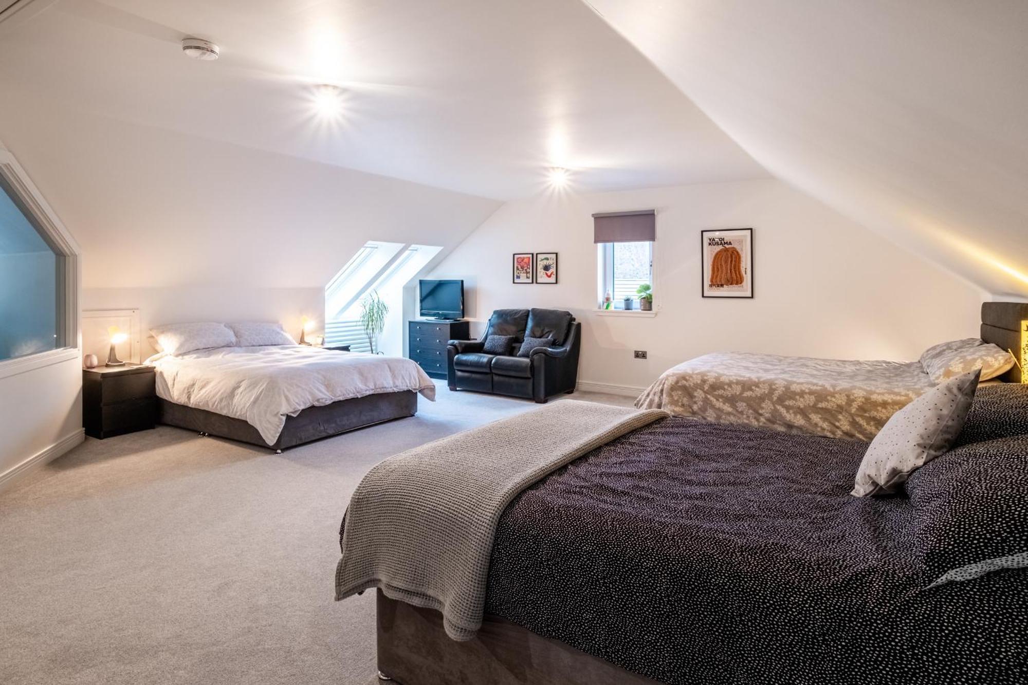 Modern House With Hot Tub, Perfect Night Away! Huntly Exterior foto